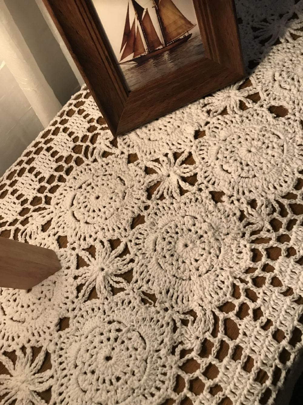 WCHUANG Rectangular Cotton Handmade Crochet Lace Table Runner Doilies Table Dresser Scarf Décor