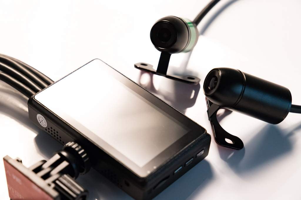 Sykik Rider XR3.0 pair of 2 Full 1080p waterproof cameras with 3