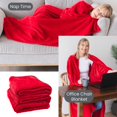 thumbnail image 4 of Manta portátil Super Blanky de 180 x 152 cm con mangas, color rojo, 4 of 8
