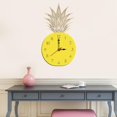 thumbnail image 3 of Reloj de pared creativo y silencioso con forma de piña, reloj de acrílico con forma de fruta de dibujos animados, reloj silencioso para bricolaje, para habitación de niños, sala de estar, do, 3 of 4