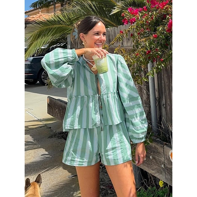 Conjunto de 2 piezas para mujer, traje de pantalones cortos a rayas con cordones, Blusa de manga farol y cuello en V, holgado, elegante, primavera y verano, 2024