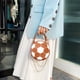 thumbnail image 1 of Bolsa Bolso de hombro redondo Bolso de mensajero con cadena para mujer (fútbol marrón claro) Ehuebsd Nuevos Originales, 1 of 6