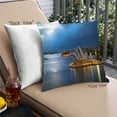 thumbnail image 1 of Ahgly Company Sites Sydney Opera House Oreiller de Jet Extérieur 18 Pouces par 18 Pouces, 1 of 6