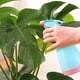 thumbnail image 1 of Botella pulverizadora de plástico con boquilla ajustable | Pulverizador de agua de niebla fina para plantas, flores y cabello | Bomba de presión manual para uso en peluquerías y jardinería, 1 of 5