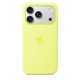 thumbnail image 2 of Funda para iPhone 17 Pro de Apple en silicona MagSafe amarillo neón, 2 of 4