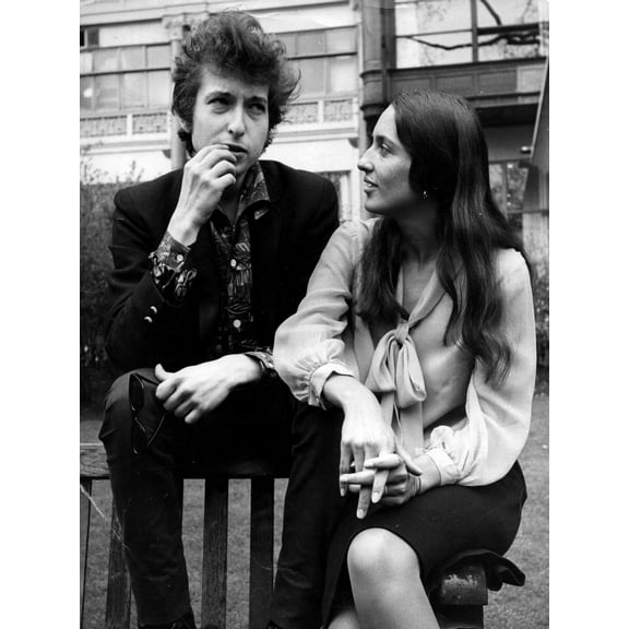 Bob Dylan and Joan Baez Photo Print (8 x 10)