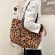 thumbnail image 5 of Bolso de mano para mujer, bolso de hombro, bolso hobos, bolso grande para trabajar, viajes, compras, 5 of 5