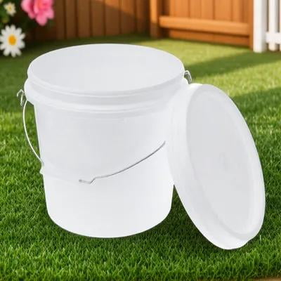 OUNONA 3 Gallon Plastic Bucket White Round Pail with Handle Sturdy Multipurpose Storage and Cleaning Container