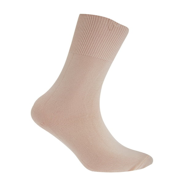 Dance hotsell socks walmart