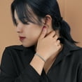 thumbnail image 4 of JeenMata Classic 5.5 TCW Corte redondo Diciembre - Topacio azul - Pulsera de tenis con piedra natal Diseño de eternidad - Chapado en oro blanco, Mujer, Adulto, 4 of 6