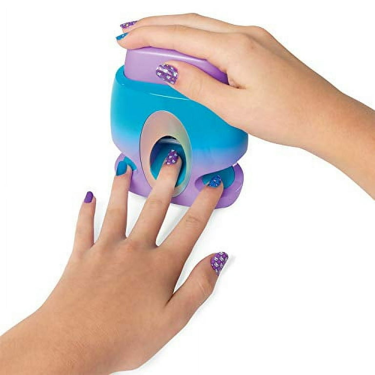 Go Glam Nail Stamper Kit on Sale! Stay Busy for Just $24.49!
