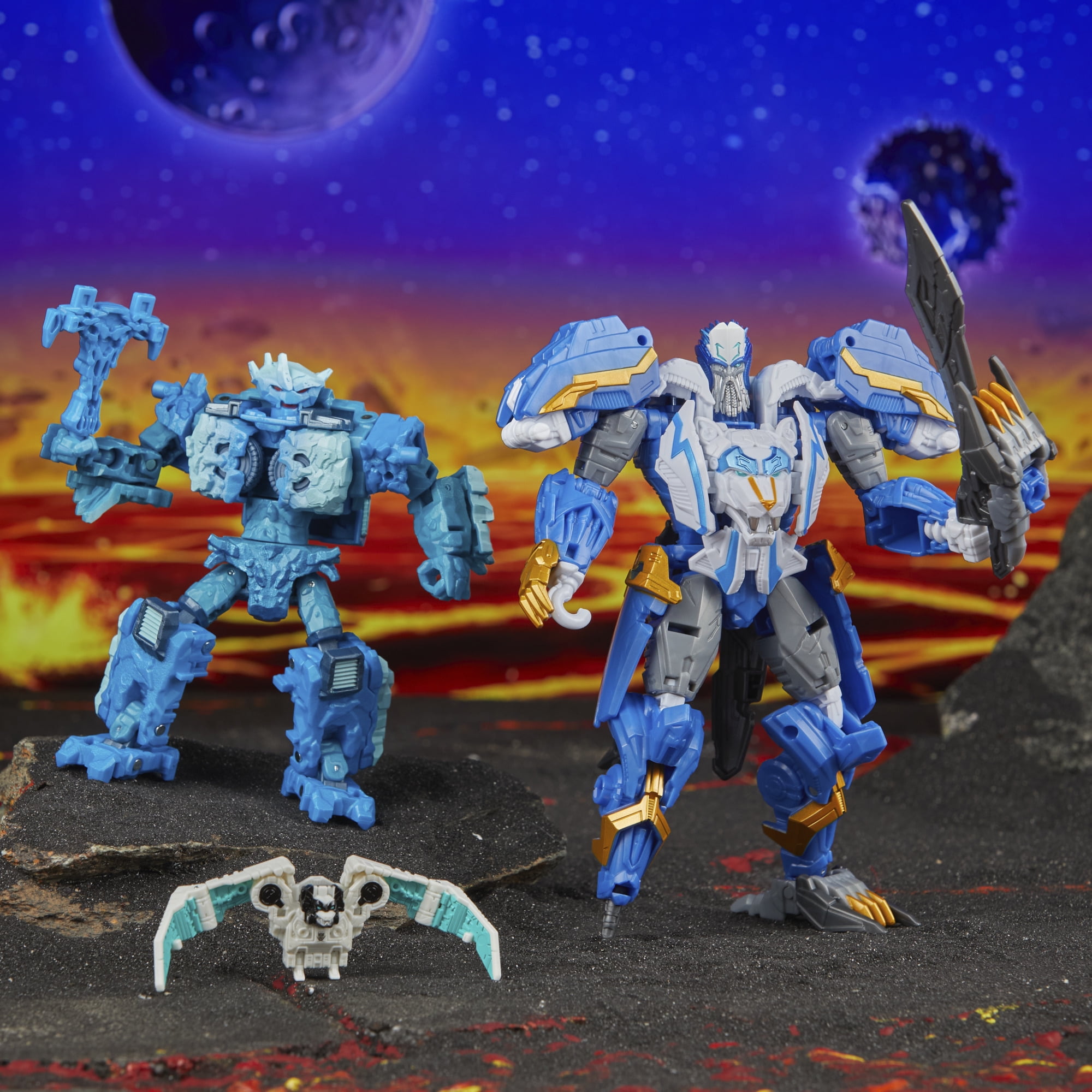 Transformers Legacy United Star Raider Thundertron 7” Action Figure, 8+