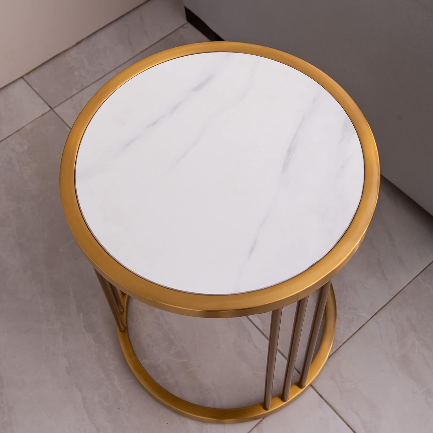Sintered Stone Tabletop 15.7" Round End Table Golden Stainless Steel Frame Accent Table for Living Room and Bedroom