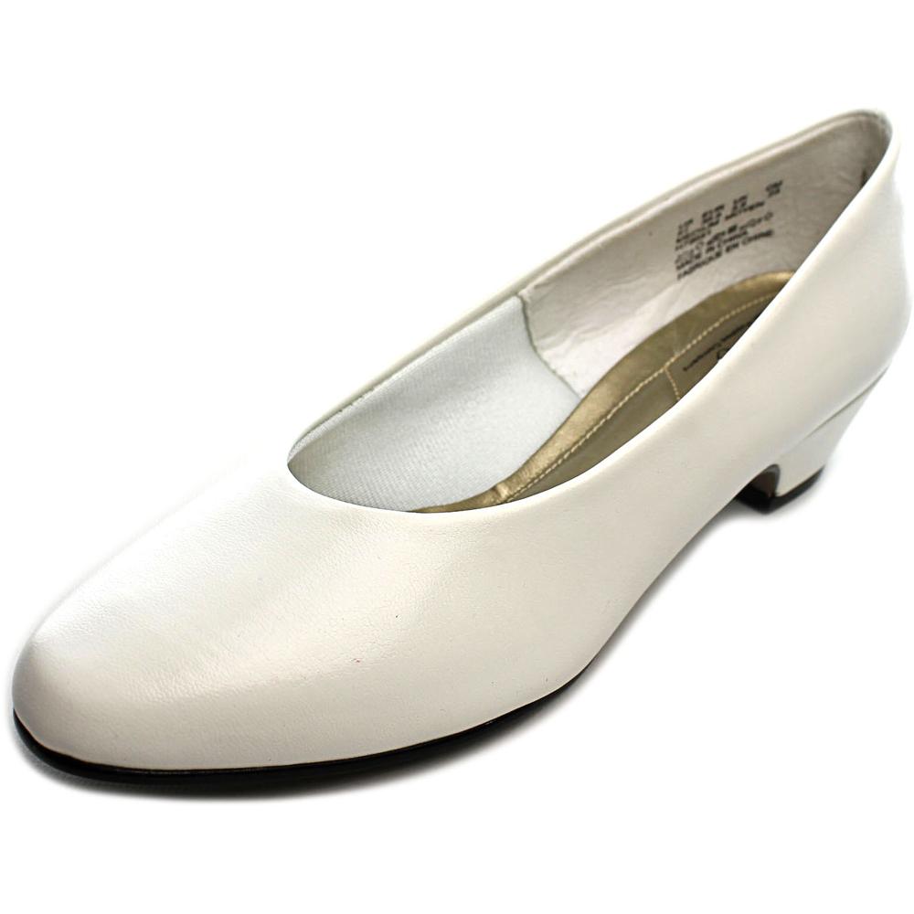 Hush Puppies Soft Style by Hush Puppies Angel II Women N