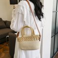 thumbnail image 4 of Bolso de hombro de paja de mujeres con bolso de mango de mango de manejo, 4 of 9