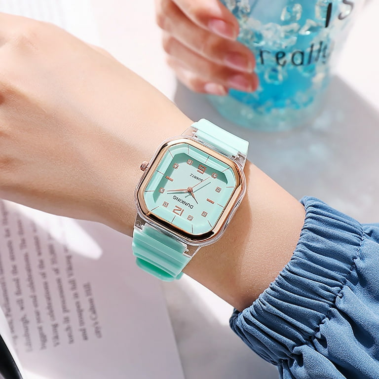 Minimalist Fashion with Dial Women s Quartz Silicone Strap Men s and Women s Couple Student Watch Large Face Digital Watch Vibrate Alarm Watch Women s Designer Wristwatch Womens Watch Set Diva New Wal...