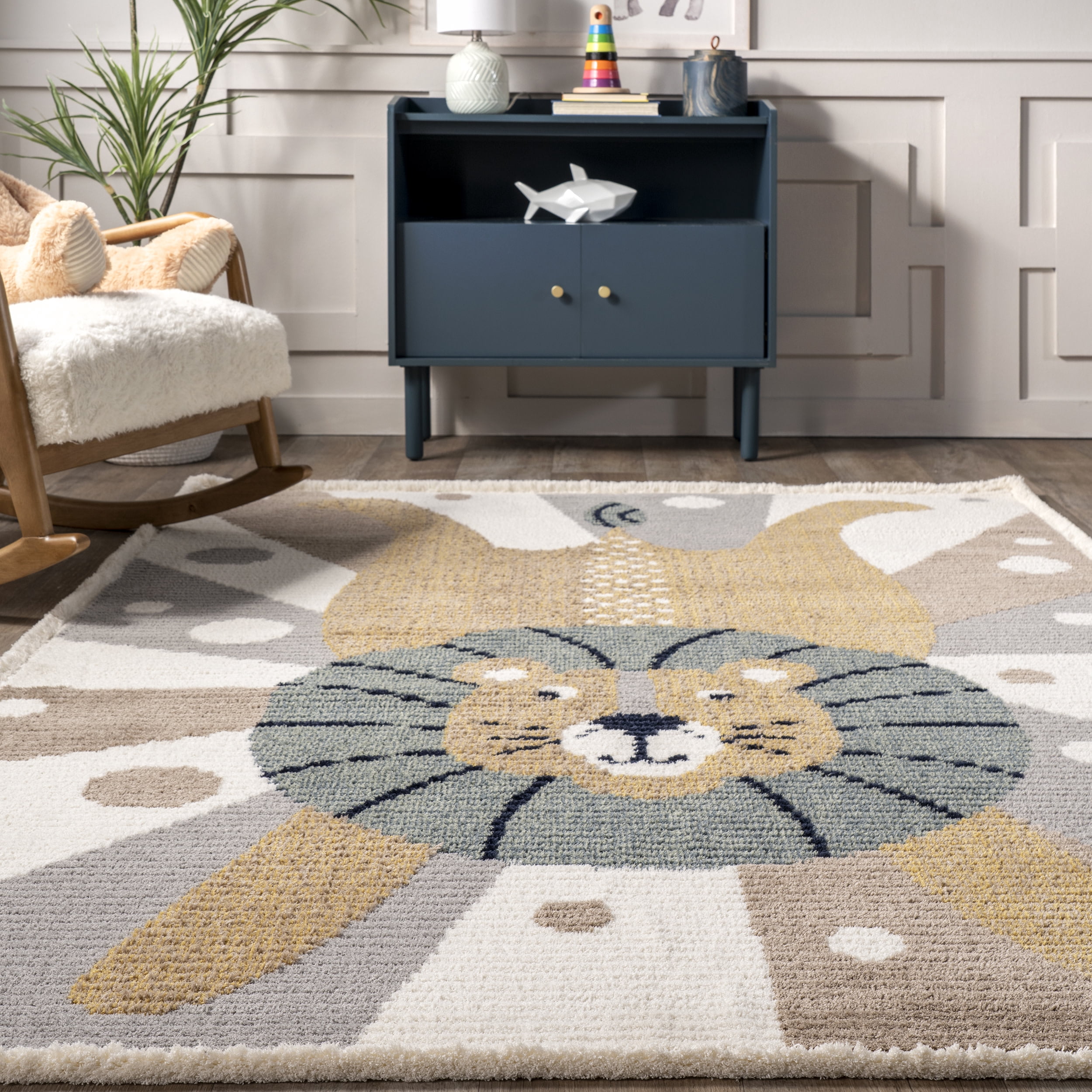 nuLOOM Brodie Cheerful Lion Kids Area Rug, 5' x 7' 6", Light Gray