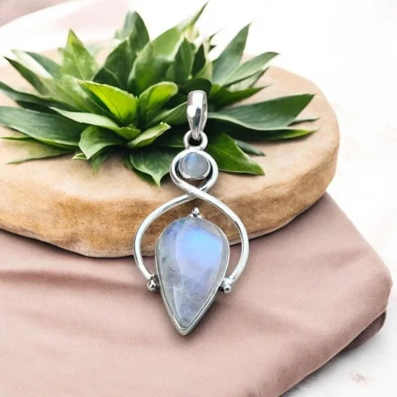 Natural Rainbow Moonstone Gemstone Pendant 925 Sterling Silver Handmade Jewelry
