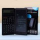 thumbnail image 1 of Calculadora Científica, Calculadora De Funciones Práctica Con Batería Solar Con Bloc De Notas Y Bolígrafo Para Oficina, 1 of 7