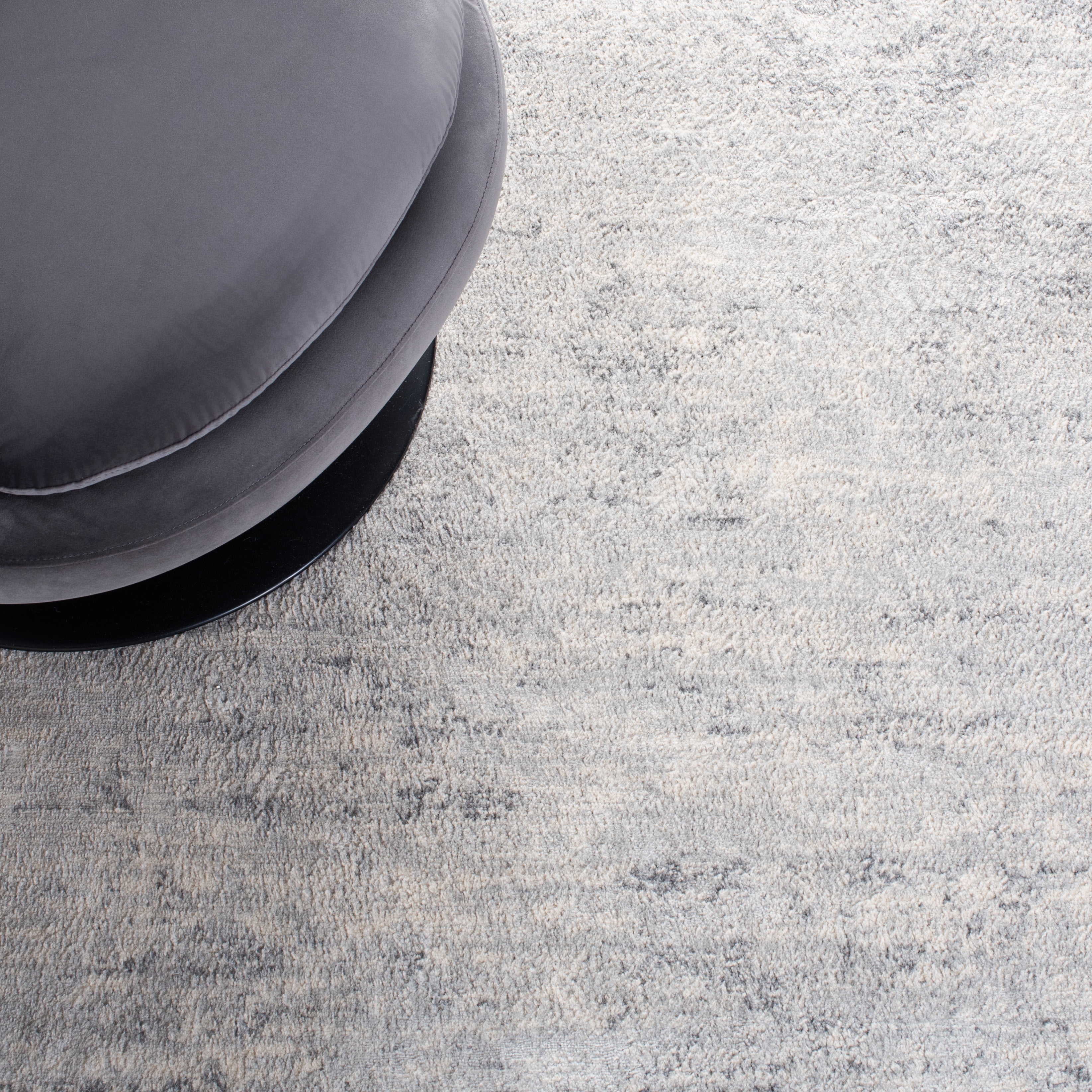 SAFAVIEH Brentwood Ainslee Abstract Area Rug, Ivory/Grey, 10' x 10' Round