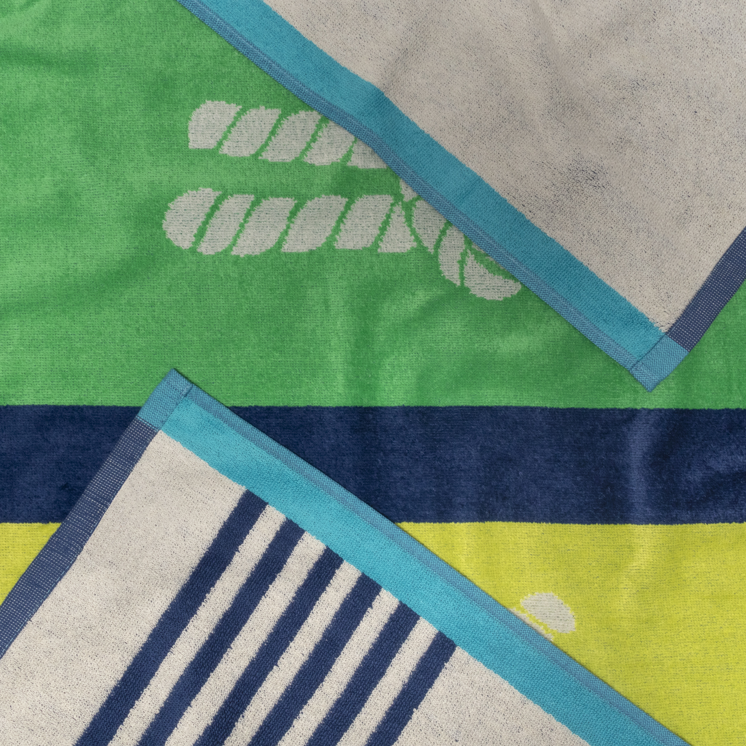 Long Island Beach Towel, 100% Cotton, Poolside Lounging, Sunbathing, Soft, Absorbent, Quick Dry, Mediumweight, Cotton Terry, Velour, Oversized Beach Towel , 35" x 67", Light Blue by Blue Nile Mills