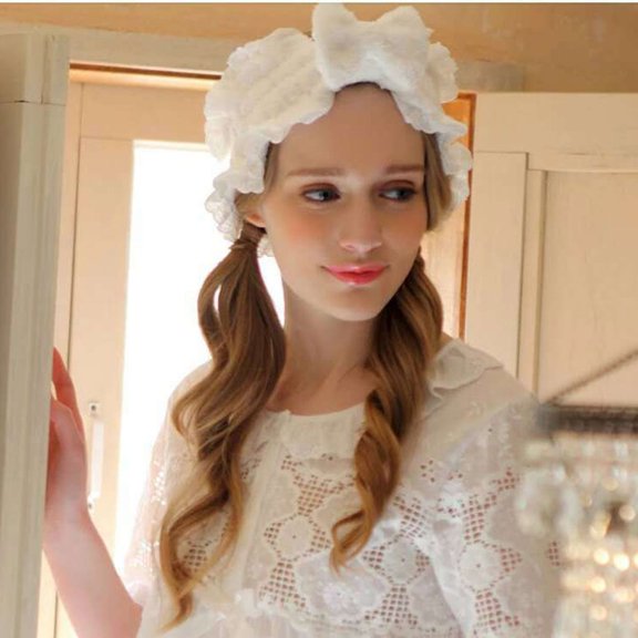 OFFIGAM 1Pc White Sports Hairband Breathable Headband for Shower and Decoration