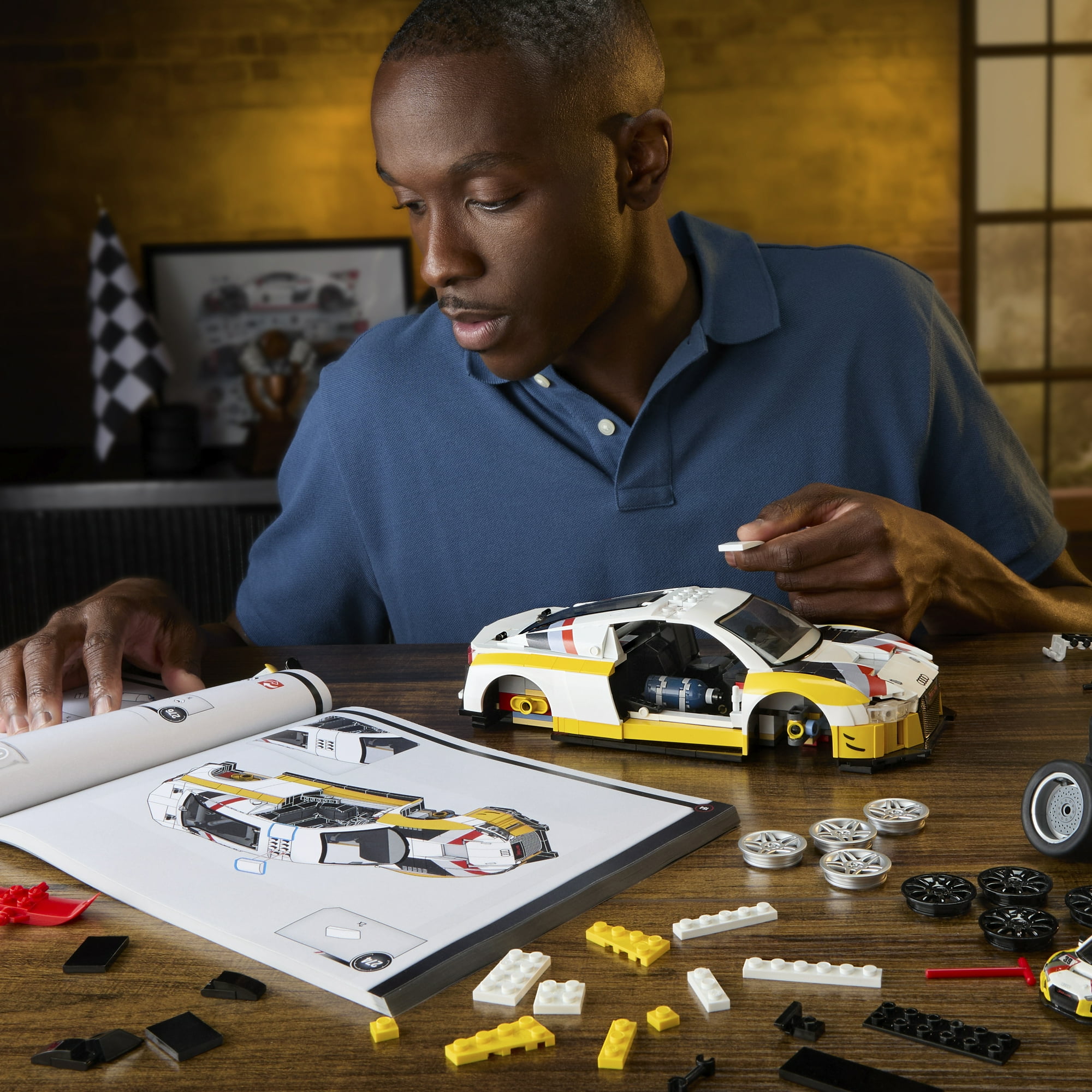 Hot Wheels ‘15 Audi R8 LMS Building Amazon.com: Mattel Brick Shop Hot Wheels Elite Series