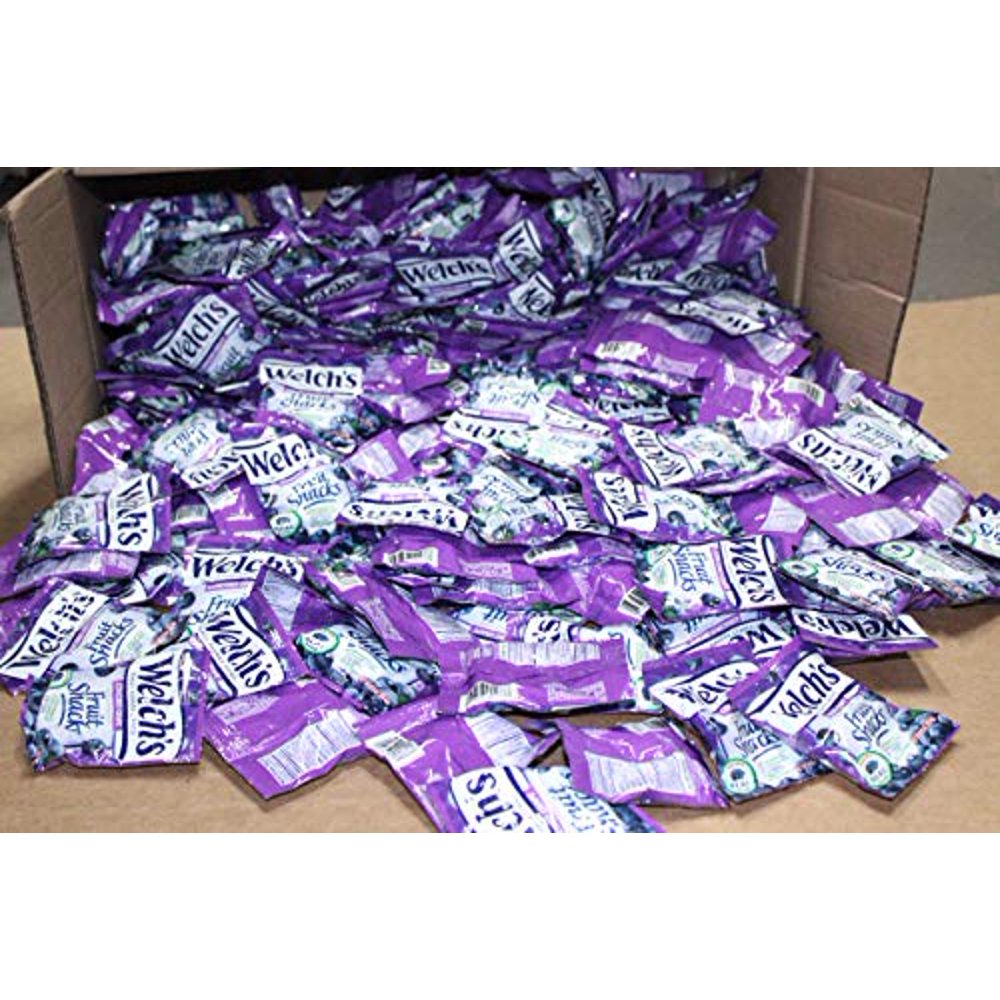 Welch's Fruit Snacks Pouches, Grape Flavored, 220 Count