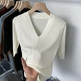 thumbnail image 2 of Chandail Femme Manches Courtes Col en V Rayé Tricoté Ajusté Mode Coréenne Chandail-Overs Hauts Fins 2024 Chemises de Base, 2 of 5