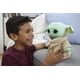 thumbnail image 2 of Peluche Mattel Star Wars Grogu con armadura Beskar de 20 cm, 2 of 6
