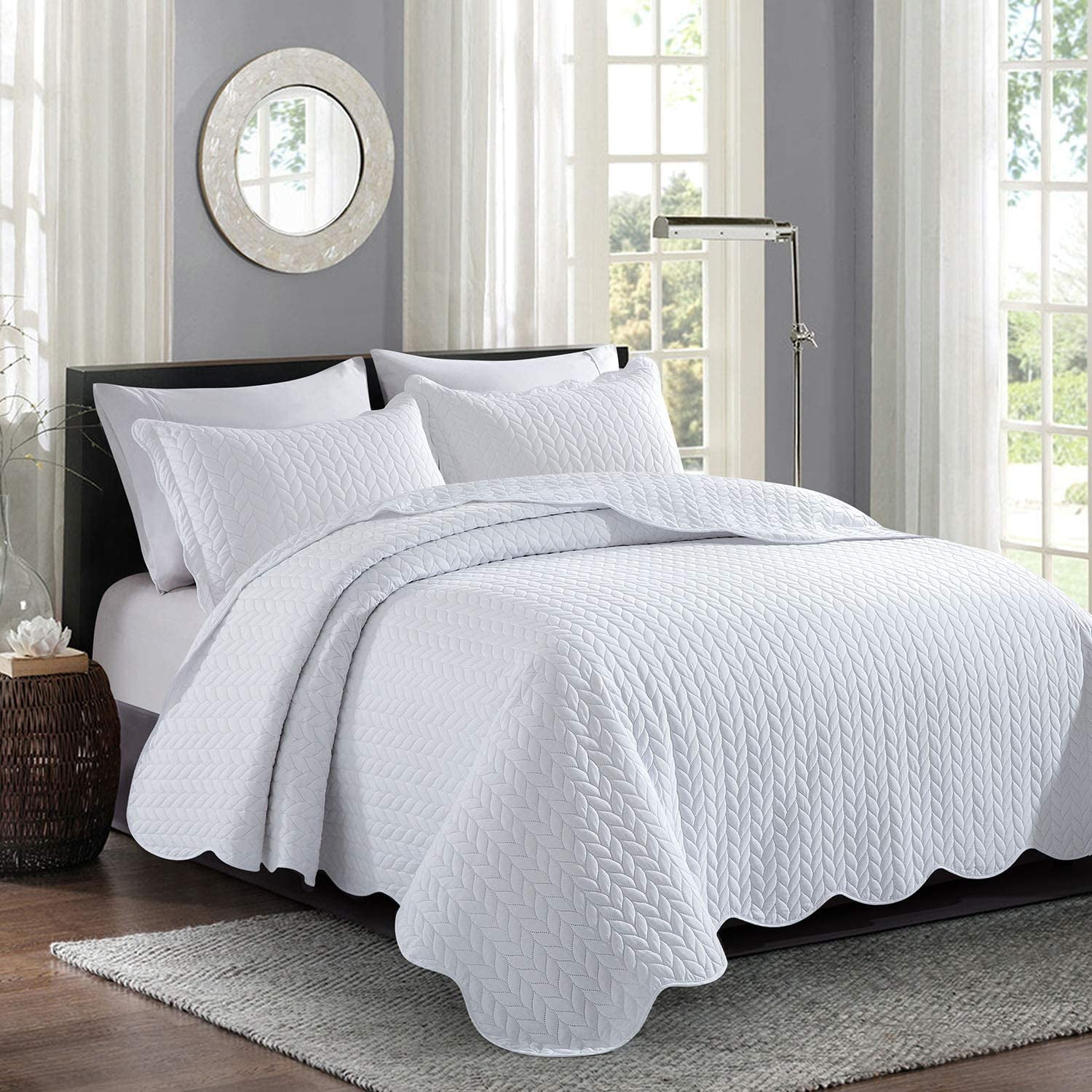 IR Imperial Rooms Quilt Set Bedding Soft Microfiber Reversible with 2 Pillow Shams Bedspreads White King 3 Piece