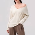 thumbnail image 2 of Top de encaje color crema,Camiseta deportiva de manga larga con cuello en V para mujer, mezcla de algodón transpirable, corte holgado para hacer ejercicio y usar en casa, sopatenor, 2 of 9