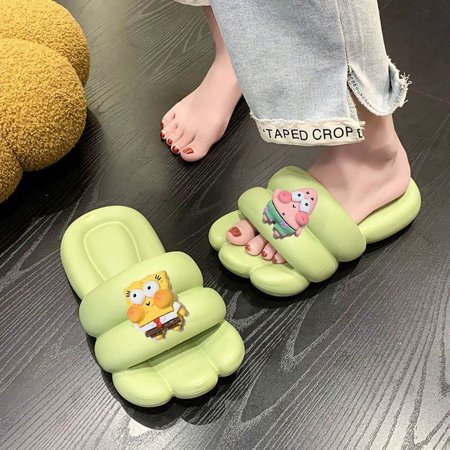 

new summer slippers women‘s cute cartoon student fashion outdoor home indoor thick bottom non-slip sandals