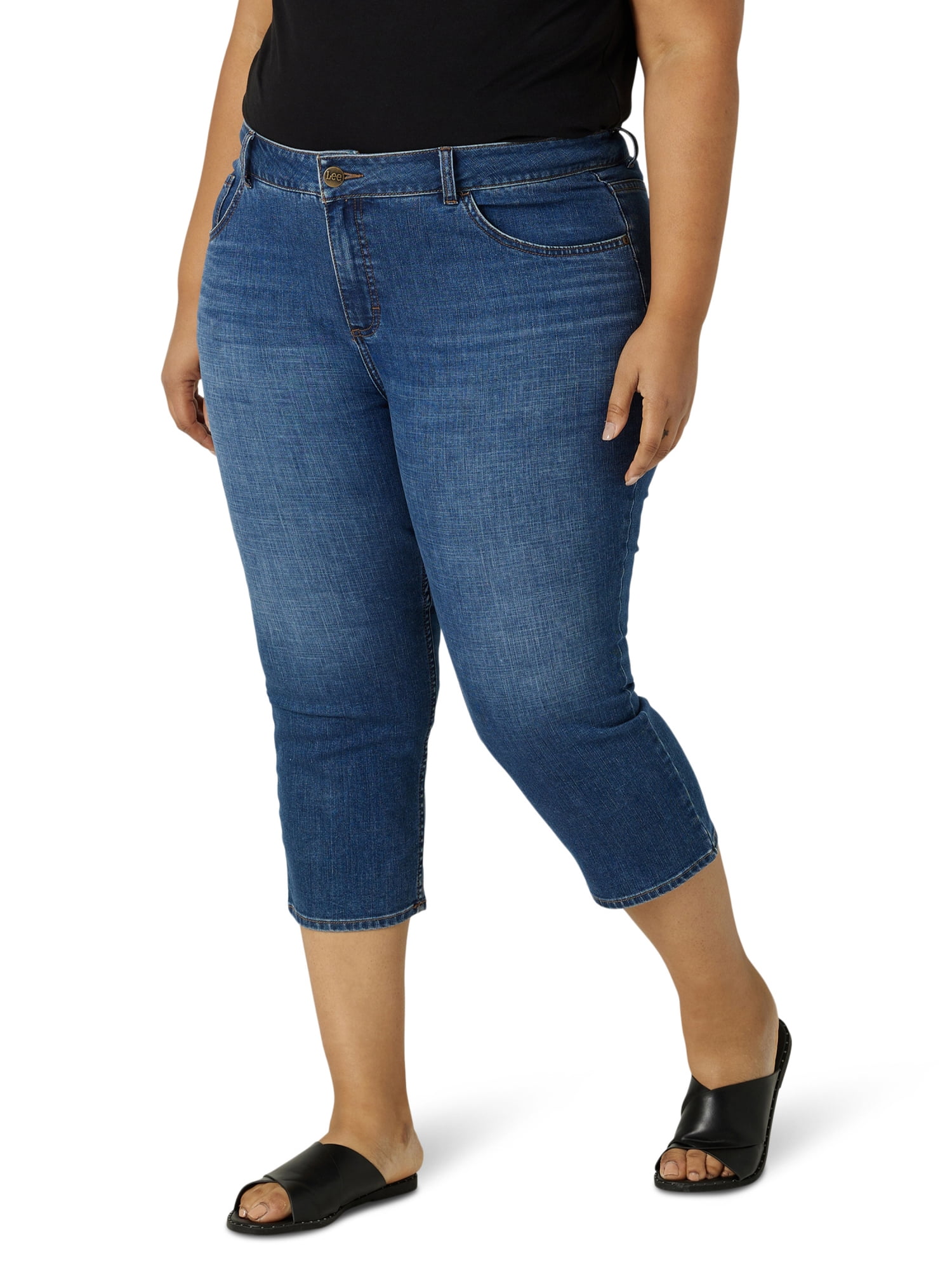 Lee Women's Plus Size Midrise Regular Fit Capri Pant 