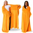 thumbnail image 1 of Manta portátil Super Blanky de 71 x 60 pulgadas con mangas de color naranja, 1 of 8