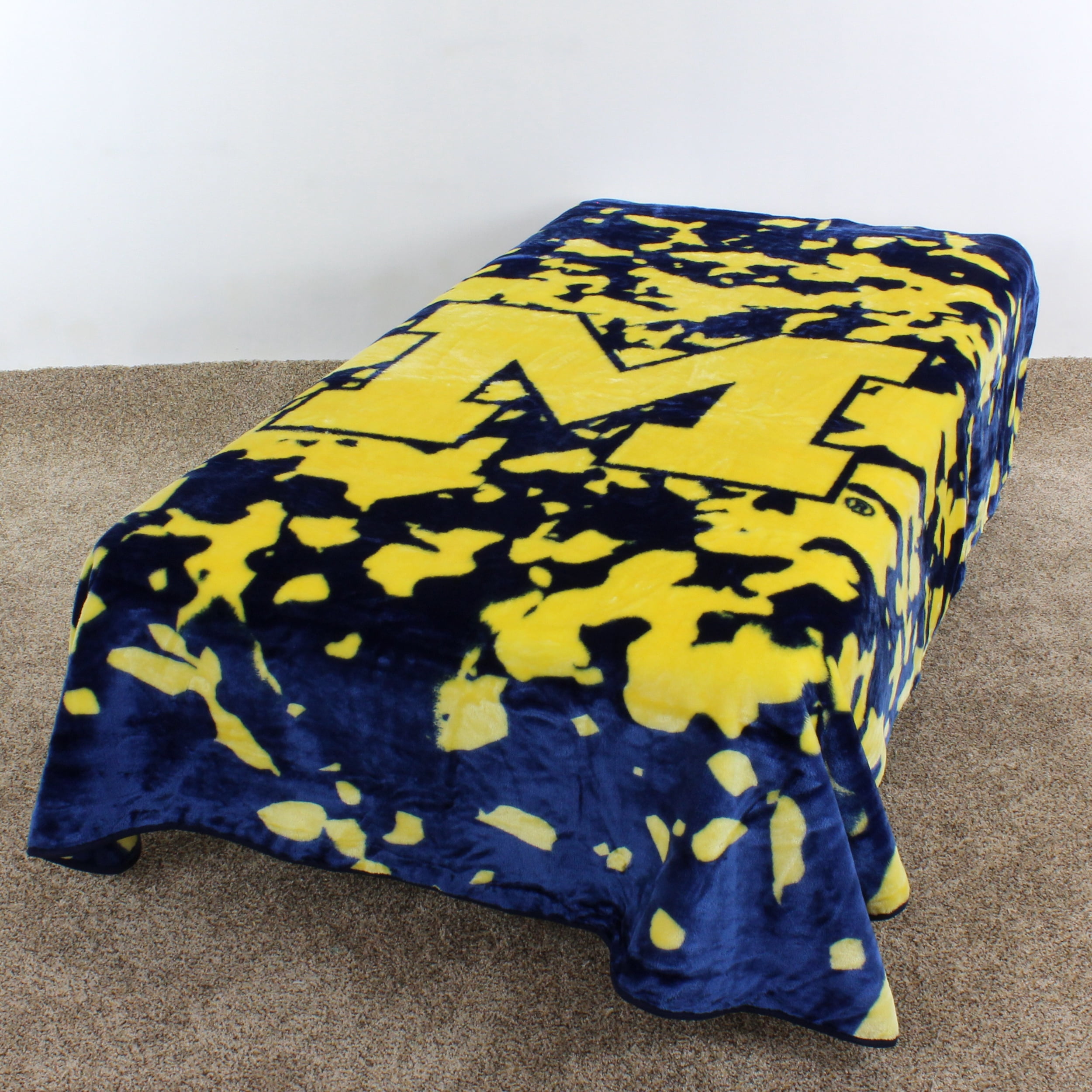 College Covers Michigan Wolverines Huge Raschel Throw Blanket, Bedspread, 86" x 63"