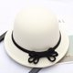 thumbnail image 1 of Sombrero de copa pequeño con flores tridimensionales, sombrero de lana de otoño e invierno, sombrero de pescador informal con forma de cúpula de estilo coreano para mujer, 1 of 6