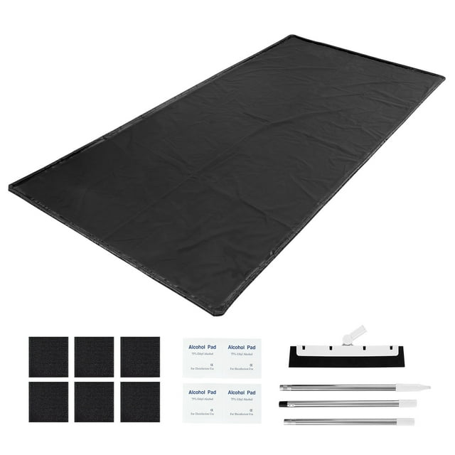 KFFKFF Tapis de Confinement, 7 Pi 9 Po x 16 Pi, Montré en Matériau PVC Noir avec un Rebord Surélevé pour le Confinement des Déversements. le Tapis Comprend six Pièces de Ruban Auto-Agrippant, Quatre Tampons à Alcool et une Raclette-Balai pour un Nettoyage Facile et une installation Sécuritaire. Idéal pour Protéger les Planchers de garage contre la Neige, la Pluie, la Boue et les Taches d'Huile.