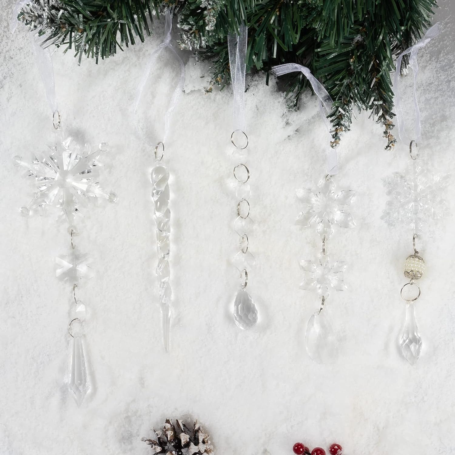 OuMuaMua 18-Piece Crystal Acrylic Snowflake Ornaments photo 7