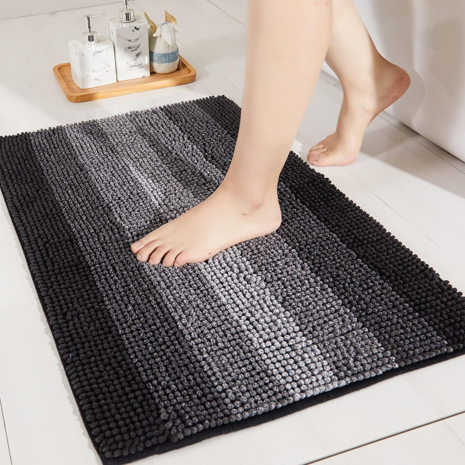 Soft Chenille Bathroom Rug Non-Slip Backing Black and Gray 32" x 20" Absorbent Furry Bath Mats Rugs for Bathtub Shower