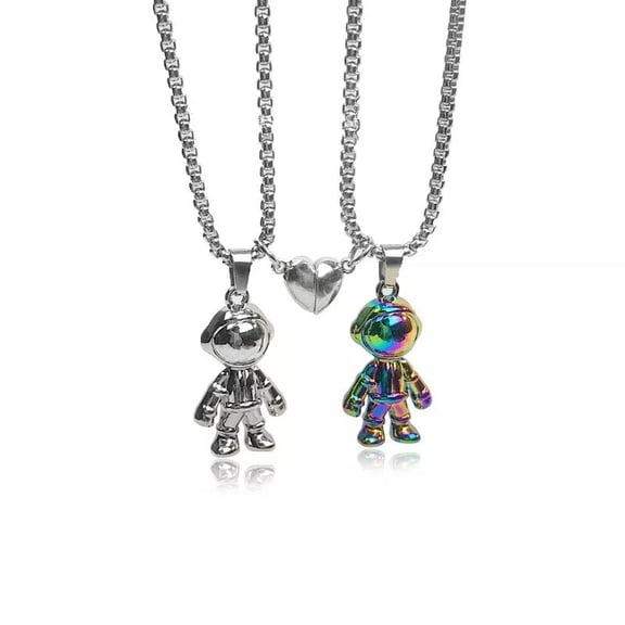HOOUN 2 Pcs Magnet Heart Best Friend Lover Couple Astronaut Friendship Necklace Gift