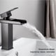 thumbnail image 2 of Billuyoard Grifo del fregadero de la cascada del lavabo fácil de limpiar e instalar grifo del fregadero del lavabo de la cascada impermeable Accesorios de baño oro blanco corto, 2 of 6