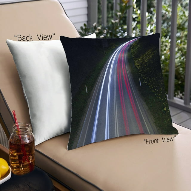 Ahgly Company Transportation Road Coussin d'Extérieur, 18 Pouces par 18 Pouces
