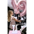 thumbnail image 4 of Globo con el número 40 cm para el primer cumpleaños, con forma de encariñada rosa, 4 of 6