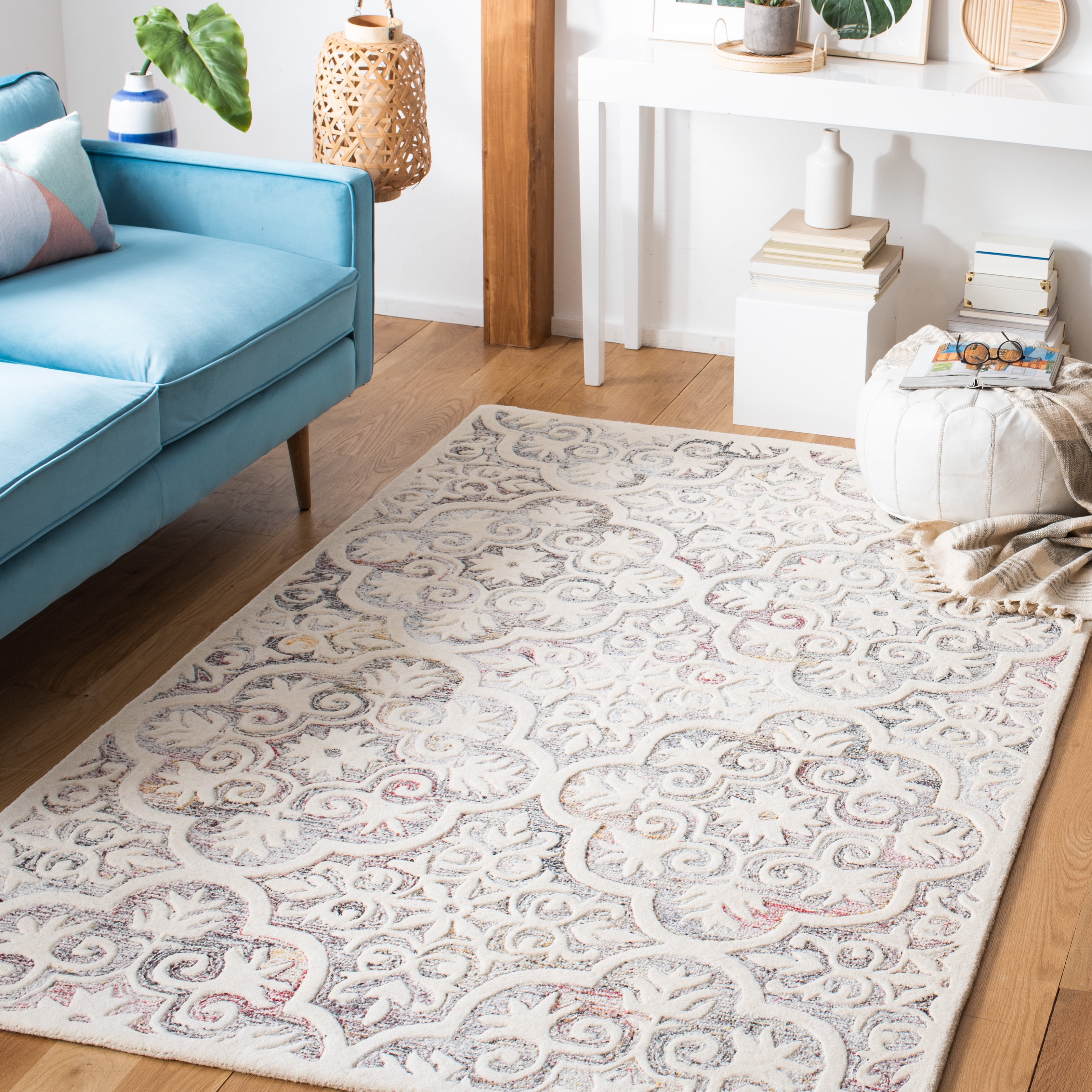 SAFAVIEH Metro Phipp Medallion Area Rug, Red/Ivory, 4' x 6'