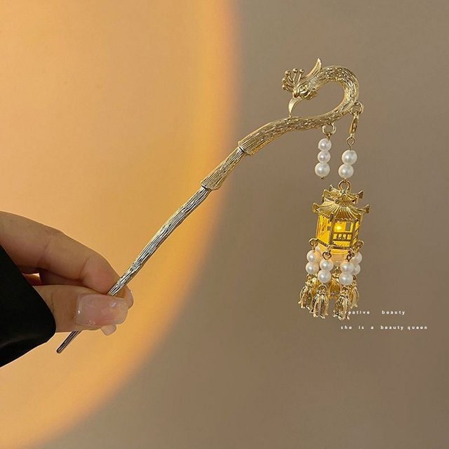 Horquilla de borla hueca para lámpara de palacio luminoso, palillos, accesorios Hanfu, horquilla de metal para tocado