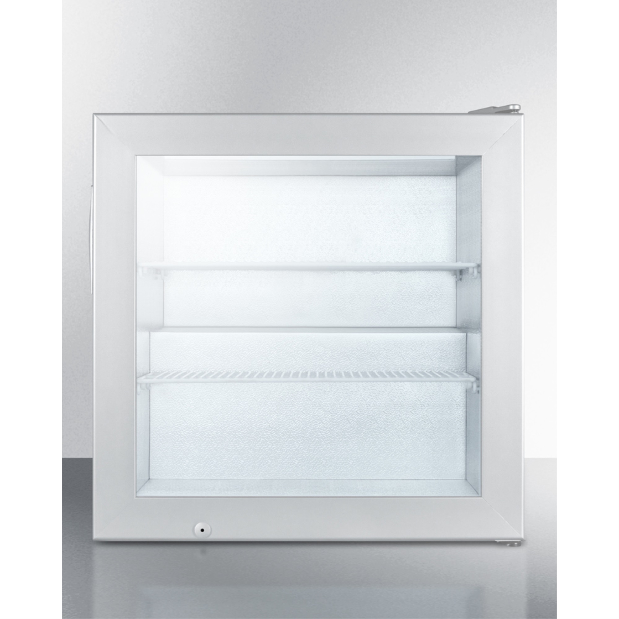 Summit Commercial 24-Inch 0.9 Cu. Ft. Countertop Compact Freezer