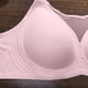 thumbnail image 4 of Sujetador sin costuras Jelly para tallas grandes: sin aros, con efecto reafirmante, de nylon y spandex transpirable para una comodidad durante todo el día., 4 of 8