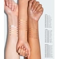 thumbnail image 3 of Corrector r.e.m. beauty con ácido hialurónico y vitamina E 60 tonos, 3 of 5