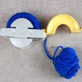 thumbnail image 1 of Trenzador de pompones, 4 piezas/juego, herramienta para tejer, máquina para hacer bolas de lana con pompones, herramienta para tejer, rendimiento de primera, 1 of 6